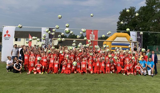 TuS Schwarz-Weiß Bismark e.V. // Bismarker Fußball-Akademie und Mädchenfußball-Camp